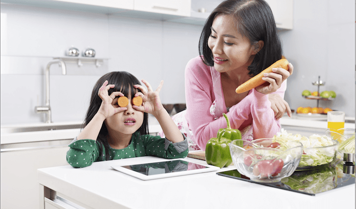 What Mom Said About Carrots, Foods and Eye Health