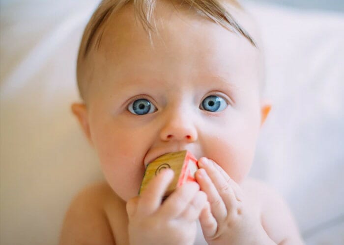 infant vision development