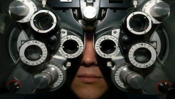What Are the Differences Between Ophthalmologists, Optometrists, and Orthoptists?