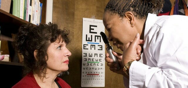 What’s the Difference Between an Optometrist and an Ophthalmologist?